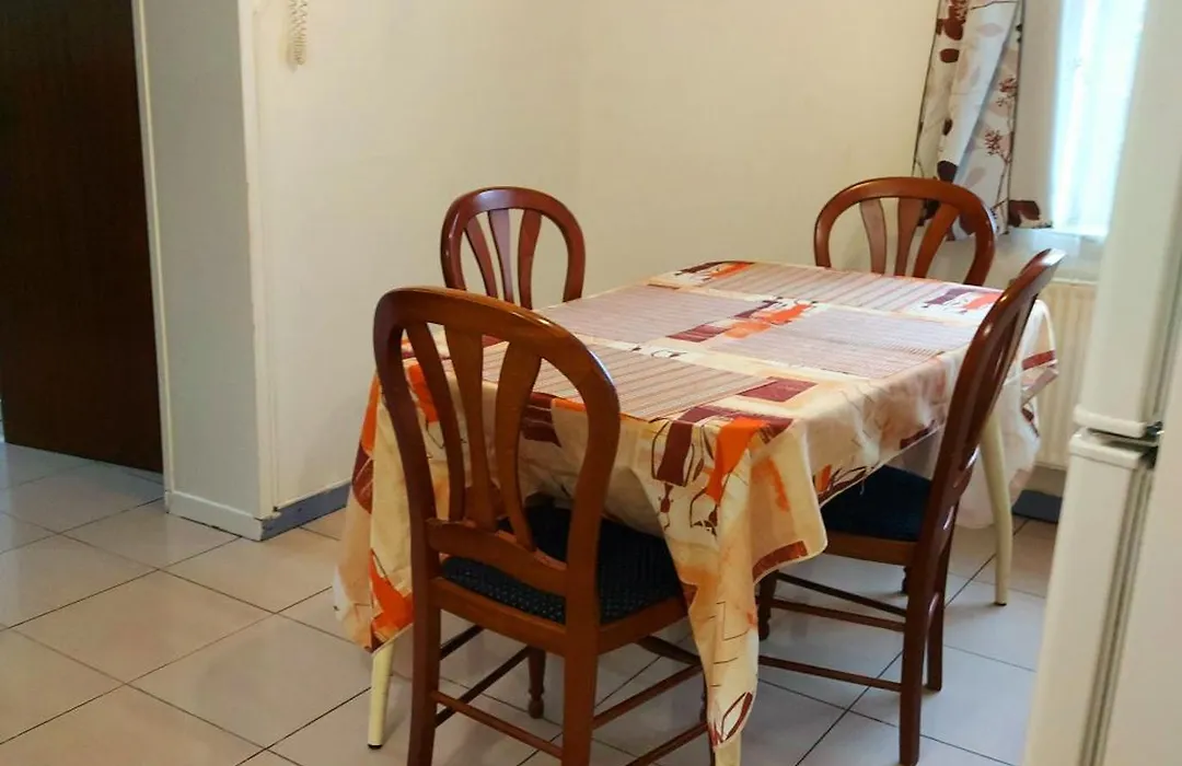 Belle Chambre Dans Un Quartier Calme-1