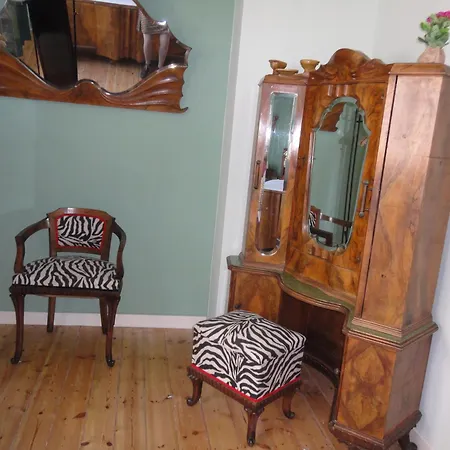 Guest House Dasos Kynthos-3